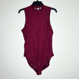 Express Womens Burgundy Red Lace High-Neck Stretch Bodysuit Top Size M EUC